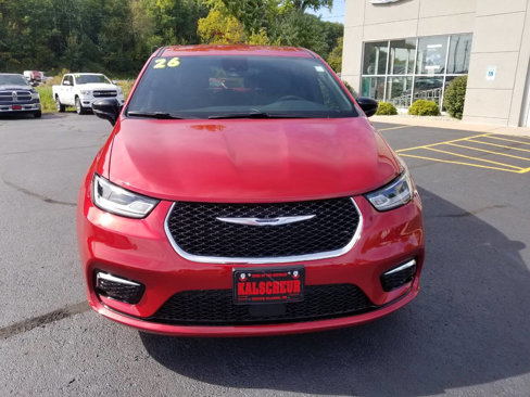 New 2026 Chrysler Pacifica Select image 2