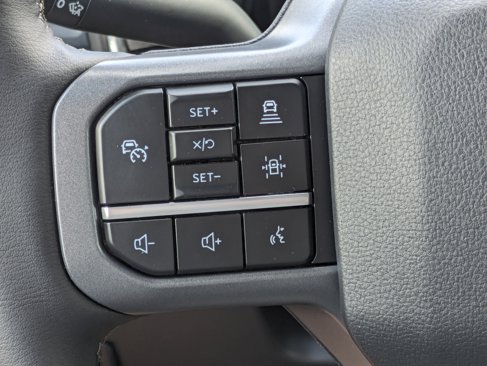New 2025 Ford F450 Lariat w/ Lariat Ultimate Package image 23