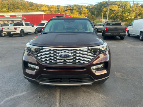Used 2020 Ford Explorer Platinum w/ Premium Technology Package image 2