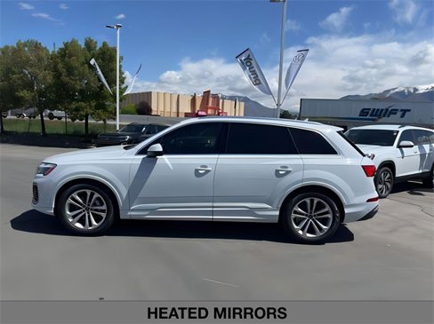 New 2025 Audi Q7 3.0T Prestige image 8