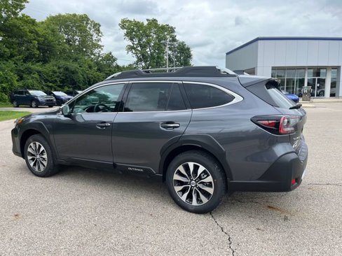 New 2025 Subaru Outback Touring image 5