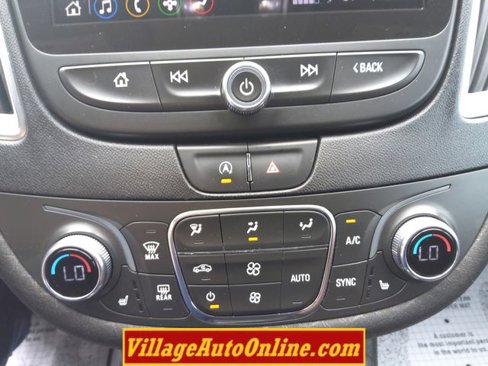 Used 2021 Chevrolet Malibu LT image 40