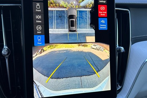 New 2026 Volvo XC60 B5 Ultra w/ Protection Package Premier image 17