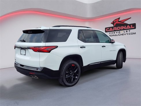 Used 2023 Chevrolet Traverse Premier w/ Redline Edition image 4