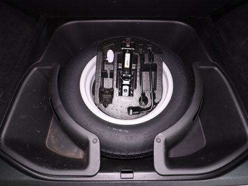 Used 2018 Jeep Grand Cherokee Limited image 31