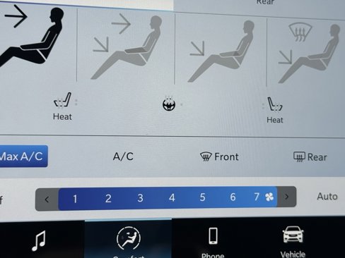 New 2026 Chrysler Pacifica Select w/ S Appearance Package image 21