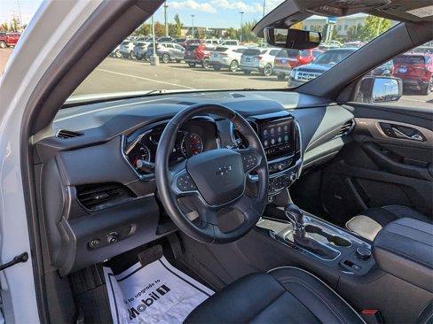 Certified 2022 Chevrolet Traverse Premier w/ Redline Edition image 13