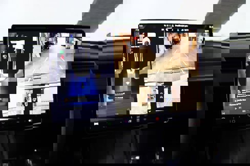 Used 2025 Tesla Model 3 Long Range image 7