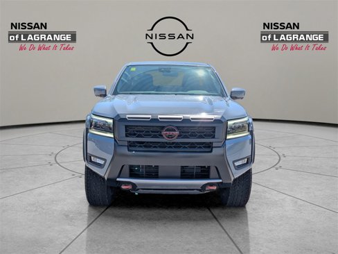 New 2025 Nissan Frontier PRO-4X w/ Pro Convenience Package image 2
