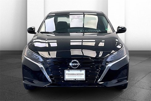 Certified 2024 Nissan Altima 2.5 SV w/ SV Premium Package image 2
