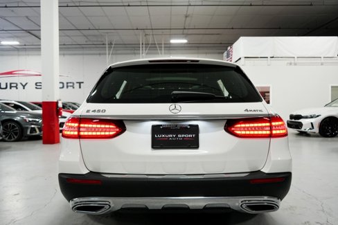 Used 2023 Mercedes-Benz E 450 4MATIC All-Terrain Wagon w/ Premium Package image 4