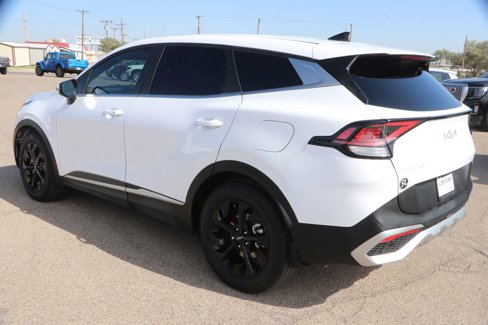 Used 2023 Kia Sportage EX image 5
