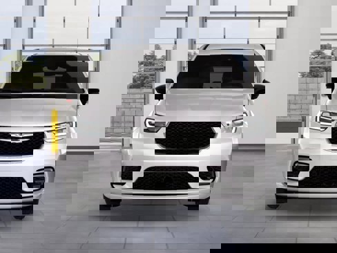New 2026 Chrysler Pacifica Select image 9