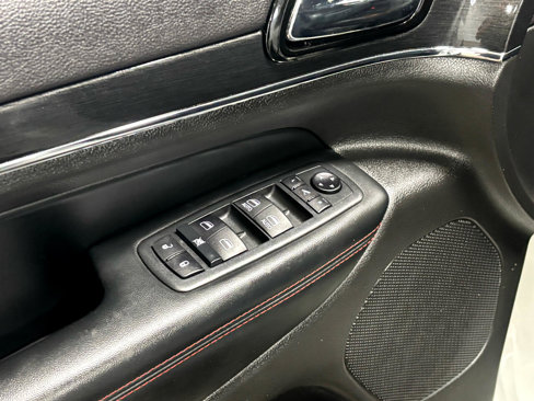 Used 2020 Jeep Grand Cherokee Trailhawk w/ Trailhawk Luxury Group image 21