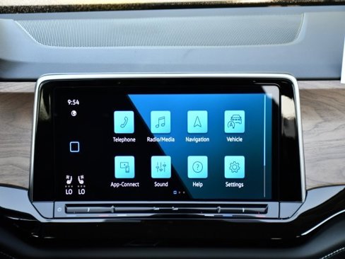 New 2026 Volkswagen Atlas SE image 25