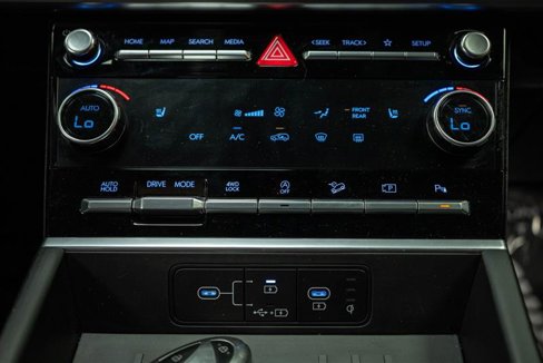 Used 2025 Hyundai Santa Fe SEL image 28