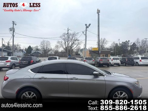 Used 2017 Chrysler 200 Limited Platinum image 1