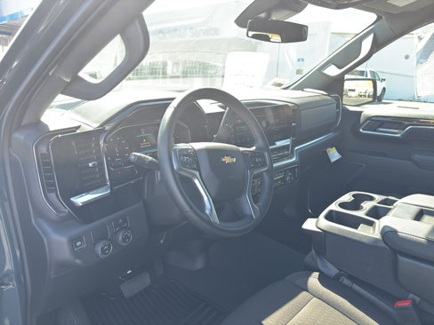 Certified 2025 Chevrolet Silverado 1500 LT w/ Convenience Package II image 12