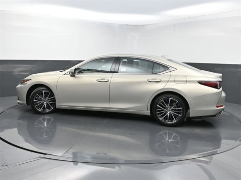 Used 2024 Lexus ES 350 w/ Premium Package image 44