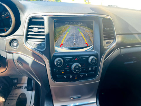 Used 2016 Jeep Grand Cherokee Limited image 35