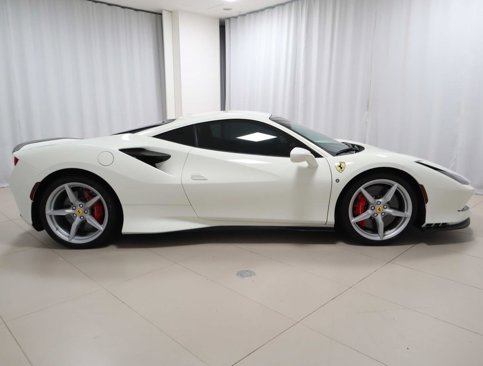 Certified 2022 Ferrari F8 Tributo image 10
