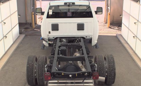 Used 2025 RAM 5500 4x4 Regular Cab image 5
