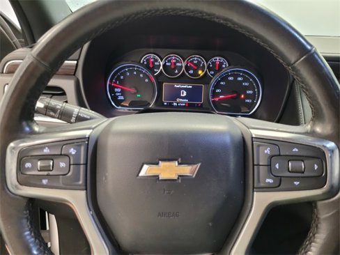 Used 2023 Chevrolet Suburban LS image 19