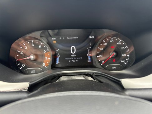 Used 2024 Jeep Compass Limited image 31