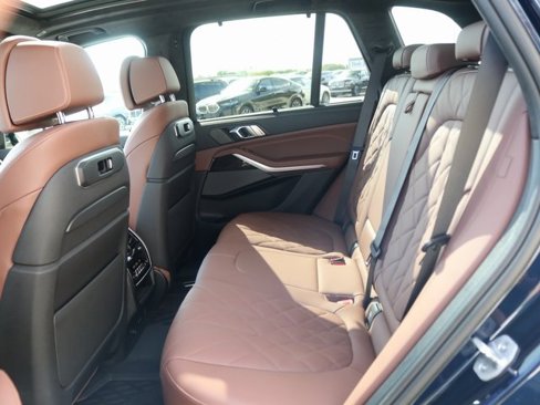 New 2026 BMW X5 M60i image 26