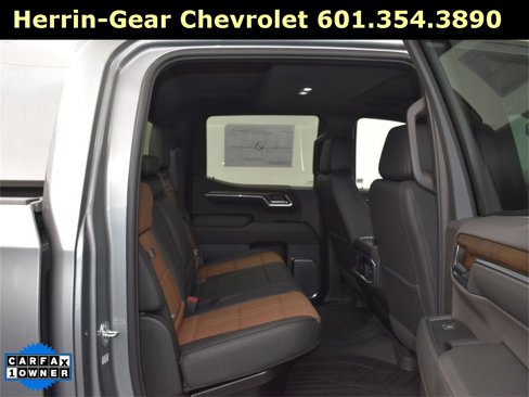 Used 2024 Chevrolet Silverado 1500 High Country w/ High Country Premium Package image 20