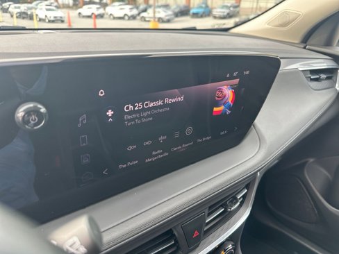 Used 2025 Buick Encore GX Preferred image 21