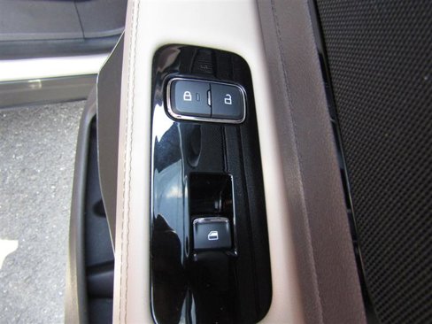 Used 2020 Lincoln Aviator Reserve image 42