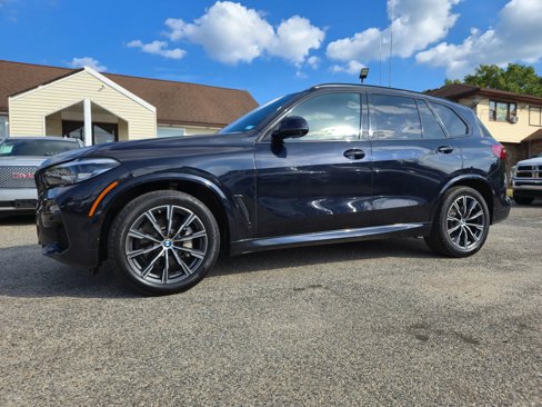 Used 2019 BMW X5 xDrive40i w/ M Sport Package image 1