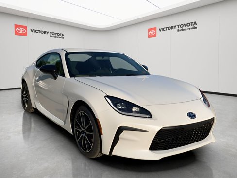 New 2025 Toyota GR86 image 1