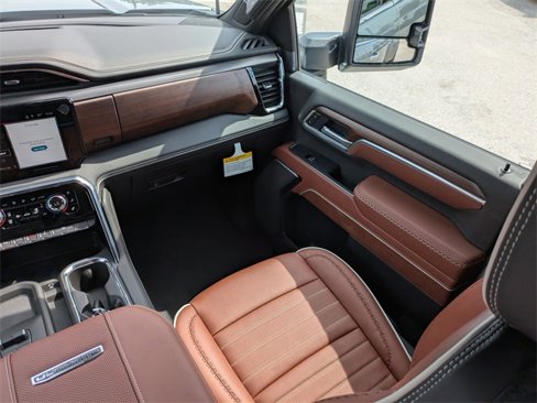 New 2026 GMC Sierra 3500 Denali Ultimate image 18