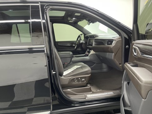 Used 2023 GMC Yukon Denali image 26