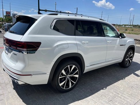 New 2025 Volkswagen Atlas SEL Premium R-Line image 5