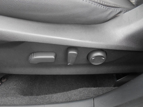 Used 2020 Subaru Forester Premium image 19
