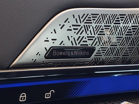 New 2026 BMW M5 w/ Carbon Package image 10