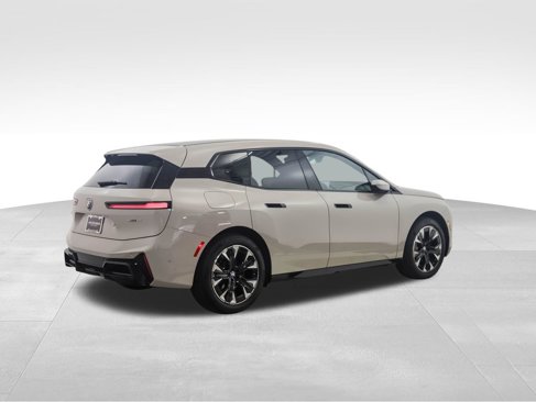 New 2026 BMW iX xDrive60 w/ M Sport Package image 5