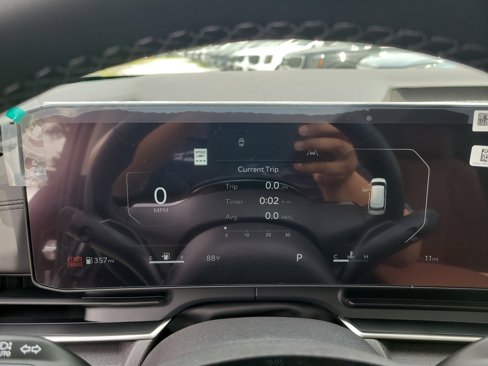 New 2026 Kia Carnival SX image 25