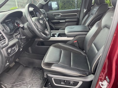 Used 2023 RAM 1500 Laramie image 9
