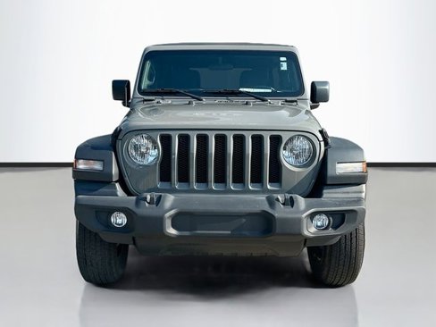 Used 2023 Jeep Wrangler Sport image 4