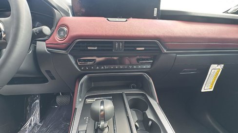 New 2025 MAZDA CX-70 3.3 Turbo w/ Premium Plus Pkg image 21