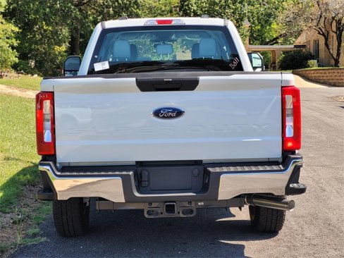 New 2026 Ford F250 XL image 4