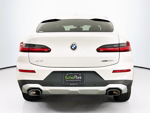 Used 2024 BMW X4 xDrive30i w/ Parking Assistance Package image 7