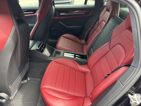 Certified 2024 Porsche Panamera image 15