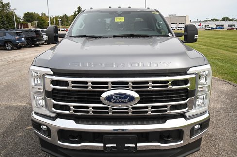 New 2025 Ford F250 XLT w/ 360-Degree Camera Package image 2