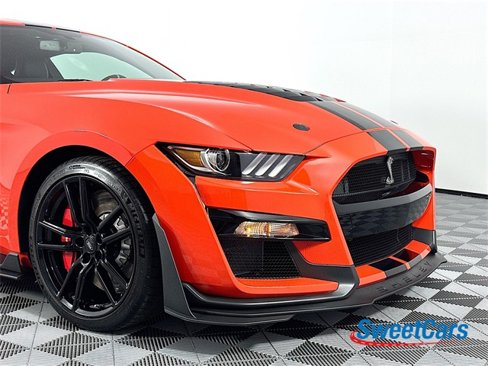Used 2022 Ford Mustang Shelby GT500 w/ Technology Package image 45