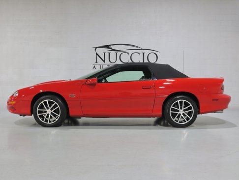 Used 2002 Chevrolet Camaro Z28 w/ SS Performance/Appearance Pkg image 10